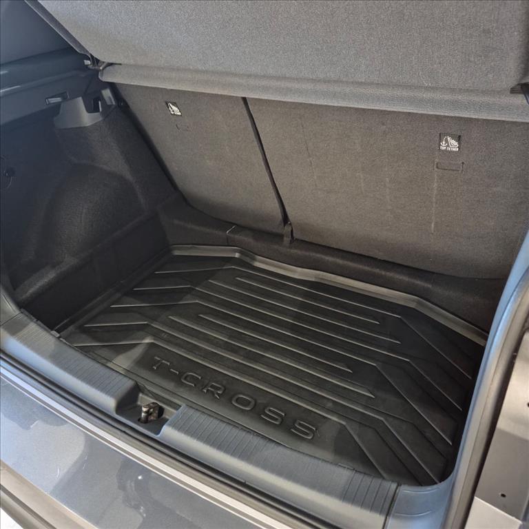 T-CROSS 1.0 200 TSI TOTAL FLEX AUTOMÁTICO16