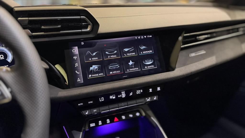 A3 2.0 40 TFSI GASOLINA SEDAN PERFORMANCE BLACK S-TRONIC5