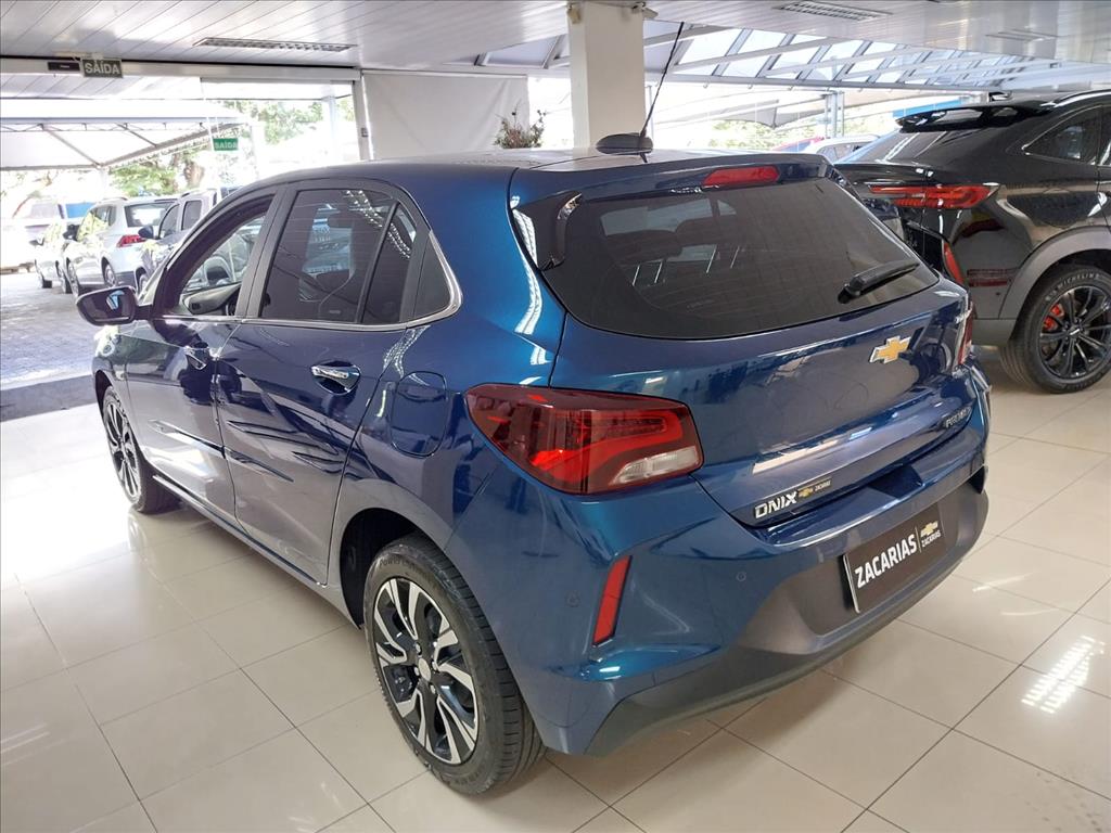 ONIX 1.0 TURBO FLEX PREMIER AUTOMÁTICO4