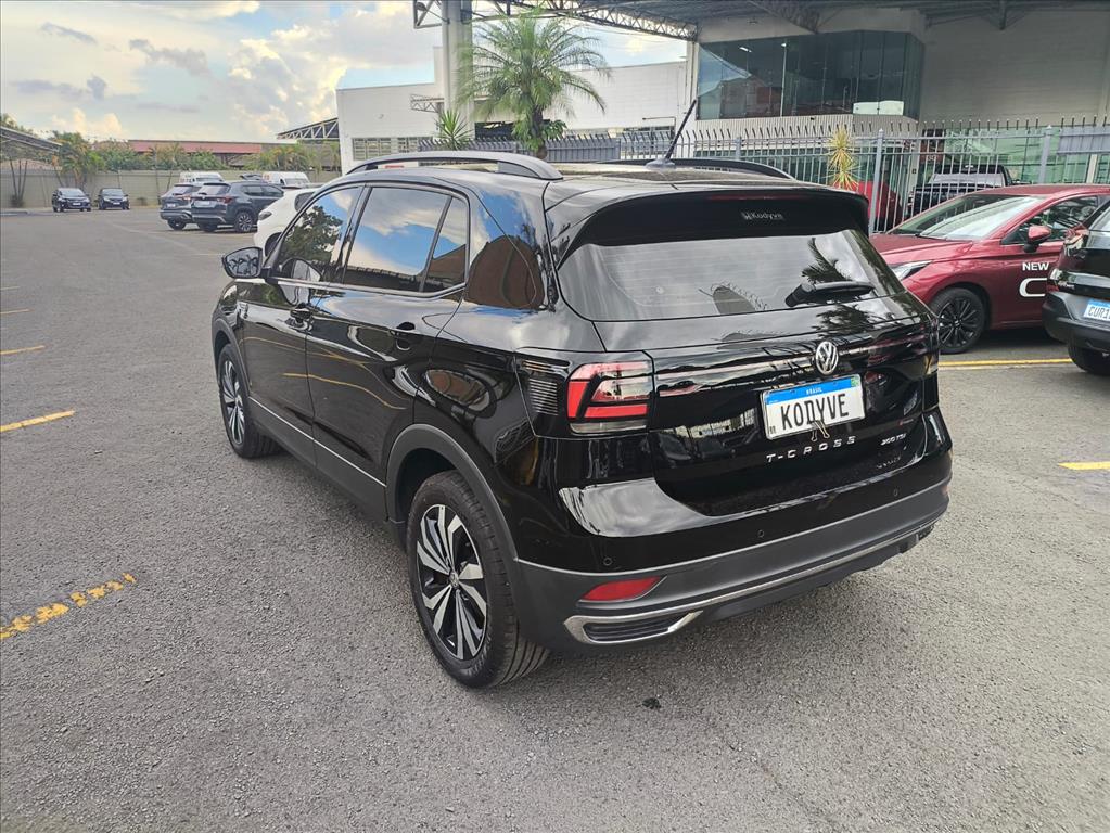 T-CROSS 1.0 200 TSI TOTAL FLEX COMFORTLINE AUTOMÁTICO3