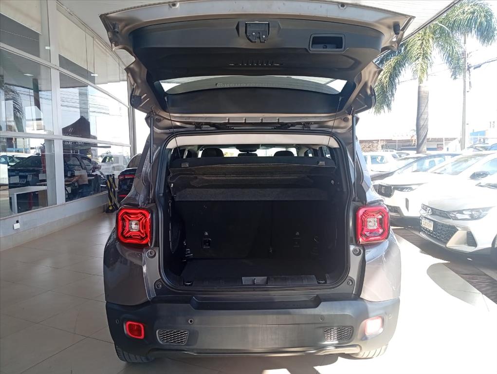 RENEGADE 1.8 16V FLEX LONGITUDE 4P AUTOMÁTICO4