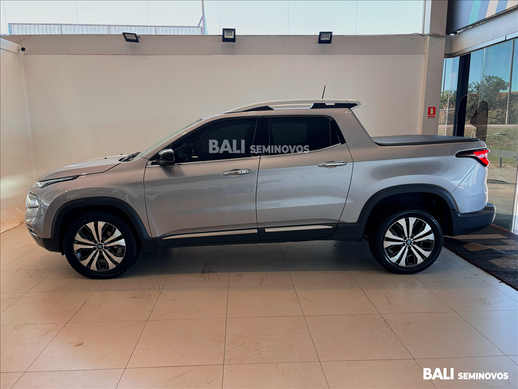 TORO 2.0 16V TURBO DIESEL VOLCANO 4WD AT94