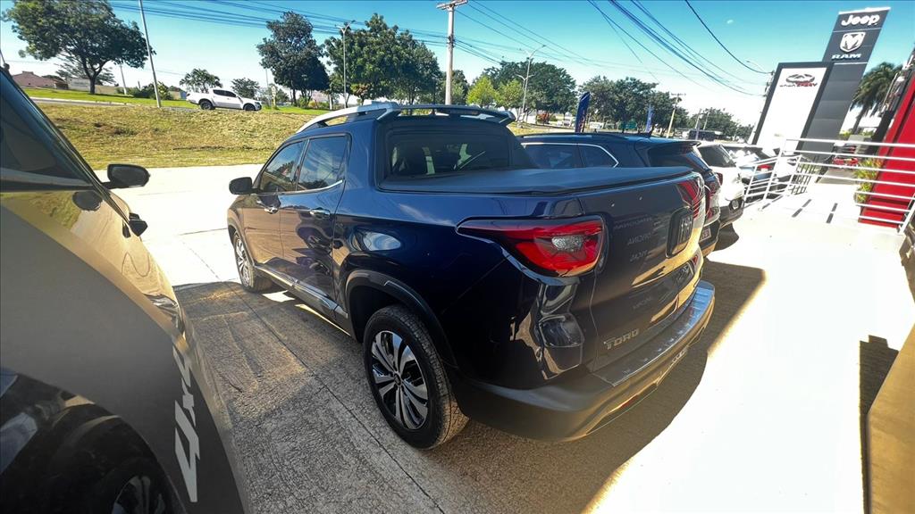 TORO 2.2 TURBO DIESEL VOLCANO 4WD AT93