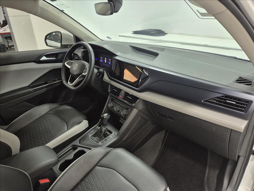 TAOS 1.4 250 TSI TOTAL FLEX COMFORTLINE AUTOMÁTICO TAOS 1.4 250 TSI TOTAL FLEX COMFORTLINE AUTOMÁTICO