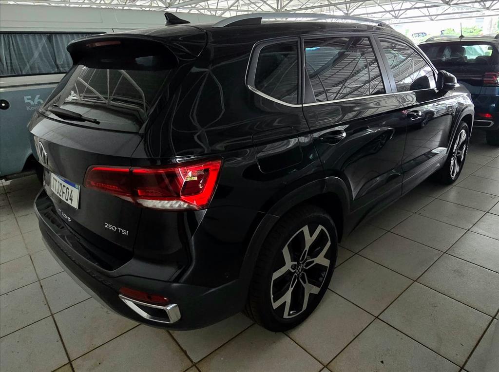 TAOS 1.4 250 TSI TOTAL FLEX HIGHLINE AUTOMÁTICO5