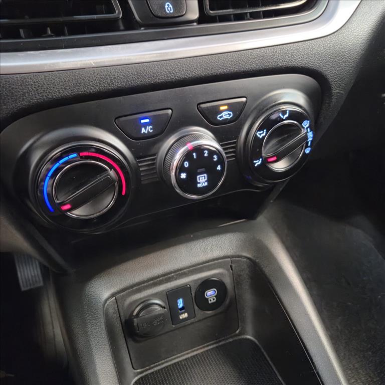 HB20 1.0 12V FLEX LIMITED MANUAL8