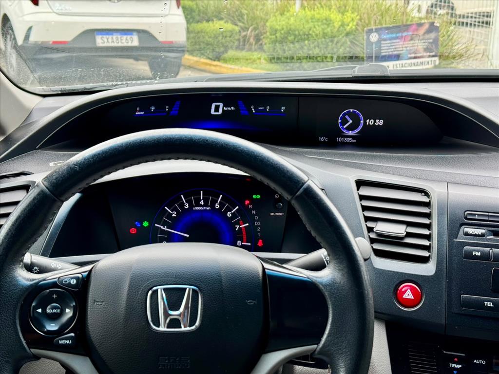 CIVIC 1.8 LXS 16V FLEX 4P AUTOMÁTICO12