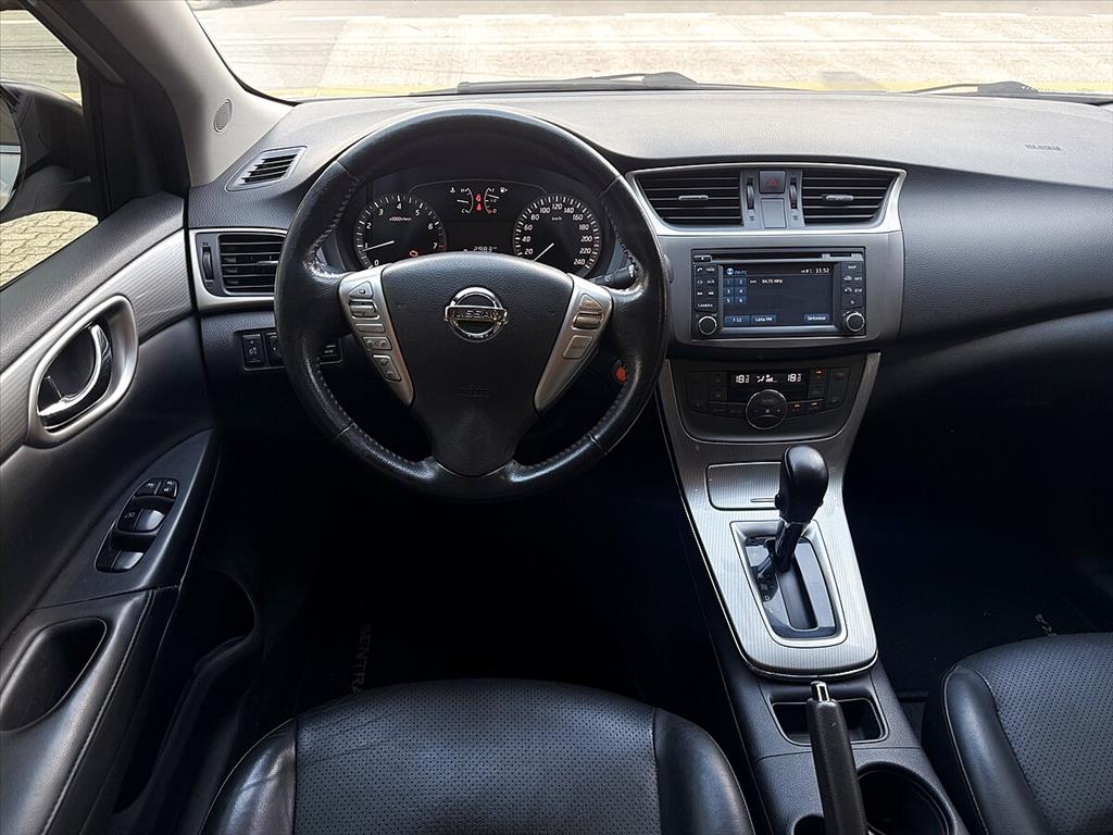 Nissan Sentra - 2.0 SL 16V FLEX 4P AUTOMÁTICO