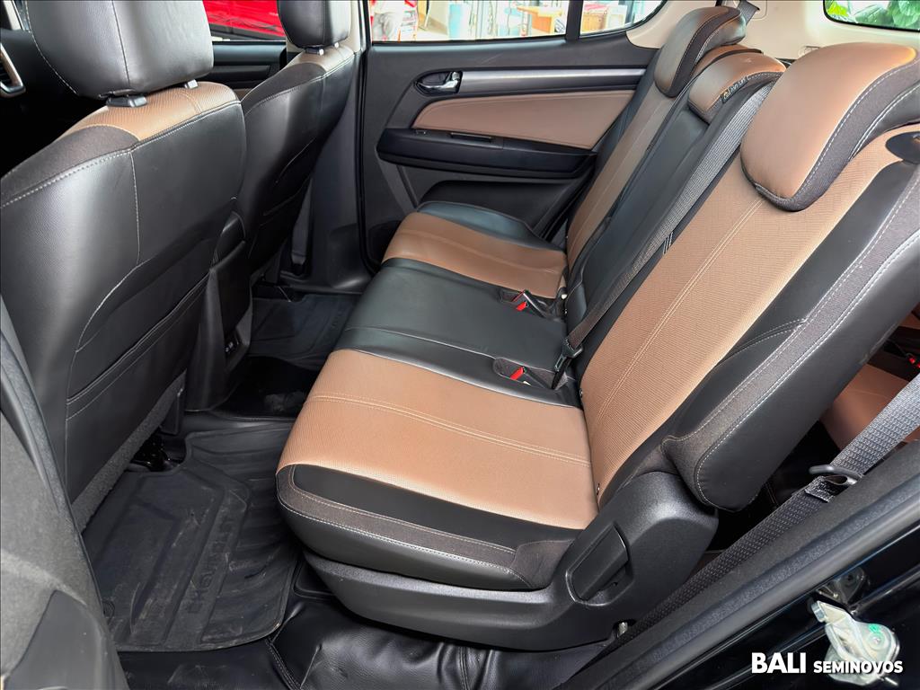 TRAILBLAZER 2.8 16V TURBO DIESEL HIGH COUNTRY 7L 4X4 AUTOMÁTICO17