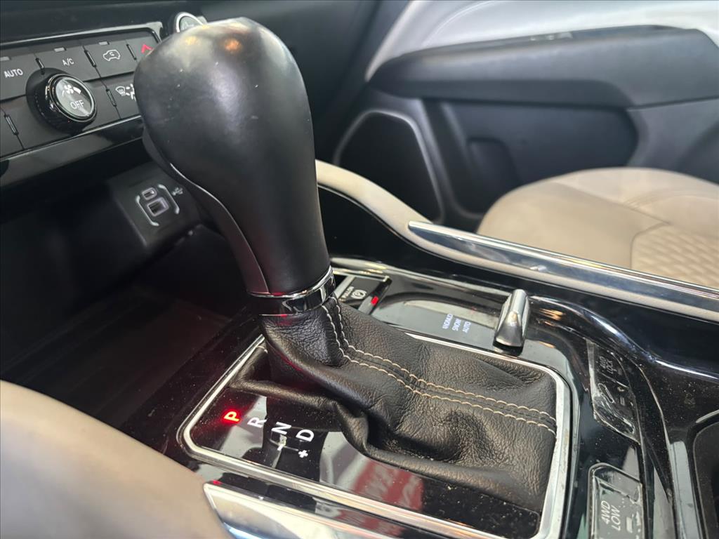COMMANDER 2.0 TD380 TURBO DIESEL LIMITED AT914
