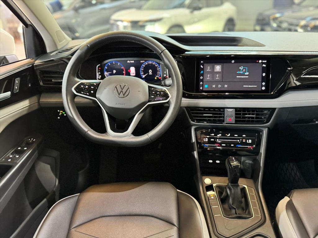 VW - Volkswagen-TAOS-1.4 250 TSI TOTAL FLEX COMFORTLINE AUTOMÁTICO