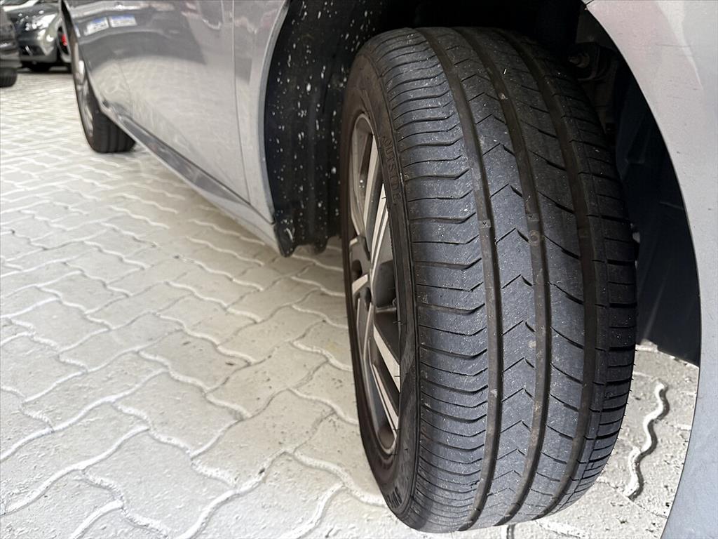 Peugeot 208 - 1.6 16V FLEX ALLURE AT6