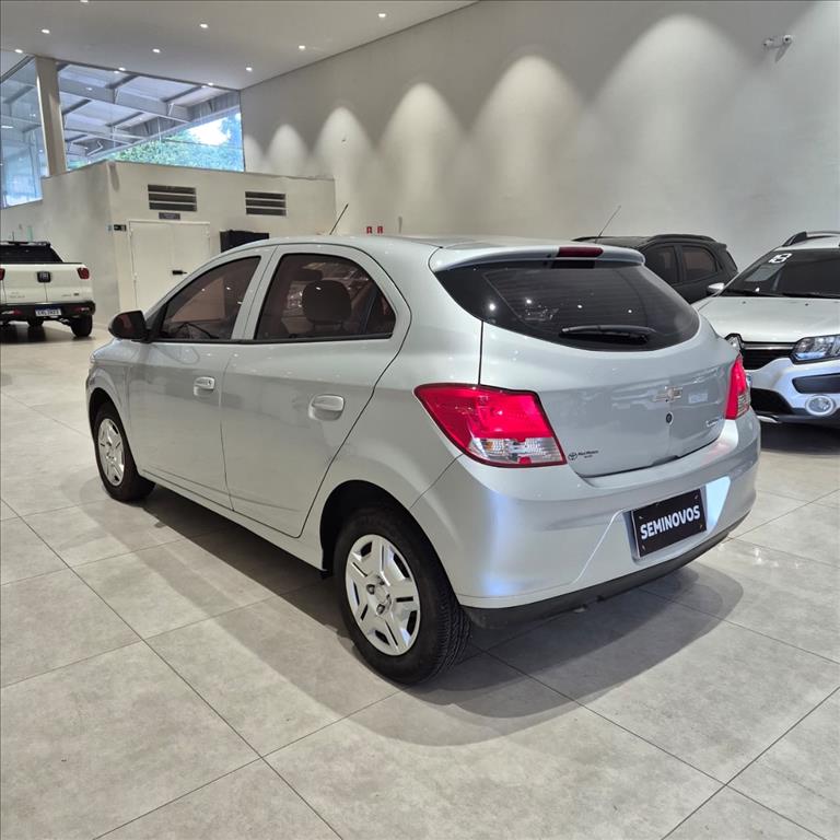 ONIX 1.0 MPFI LT 8V FLEX 4P MANUAL5