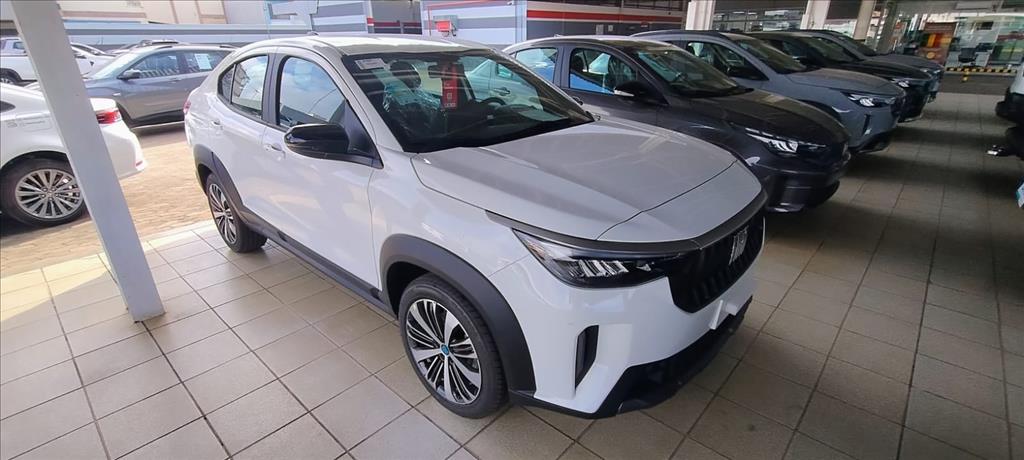 FASTBACK 1.0 TURBO 200 FLEX CVT15