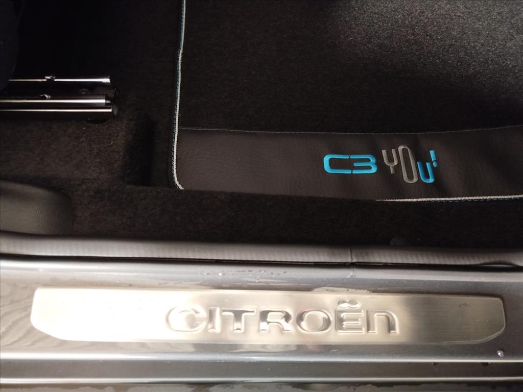C3 1.0 TURBO 200 FLEX YOU CVT13