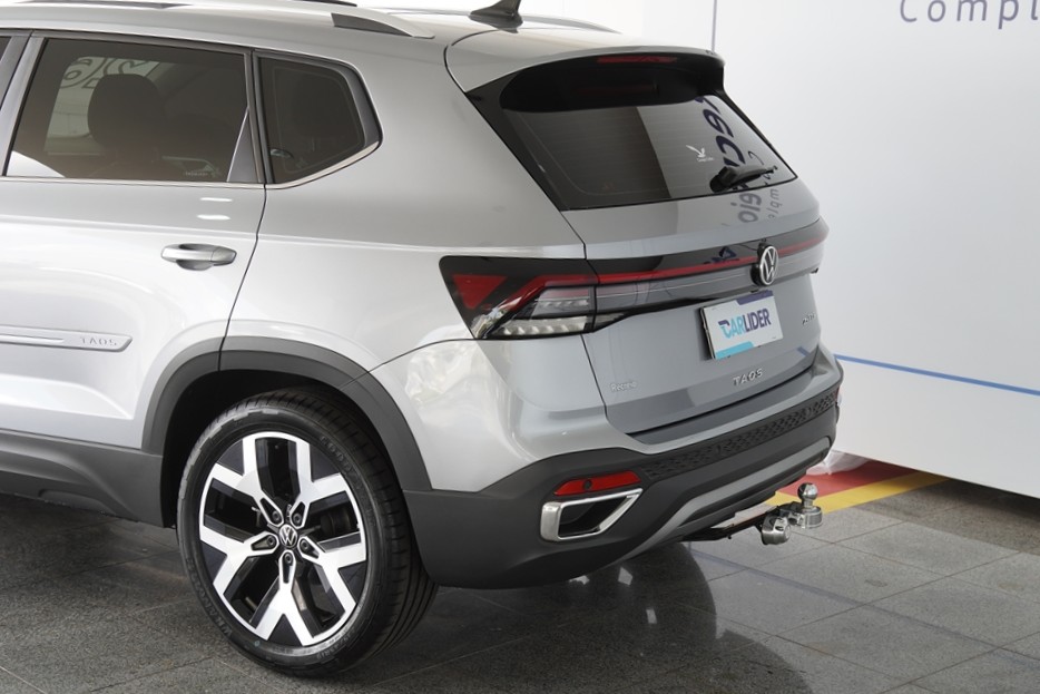 TAOS 1.4 250 TSI TOTAL FLEX HIGHLINE AUTOMÁTICO5