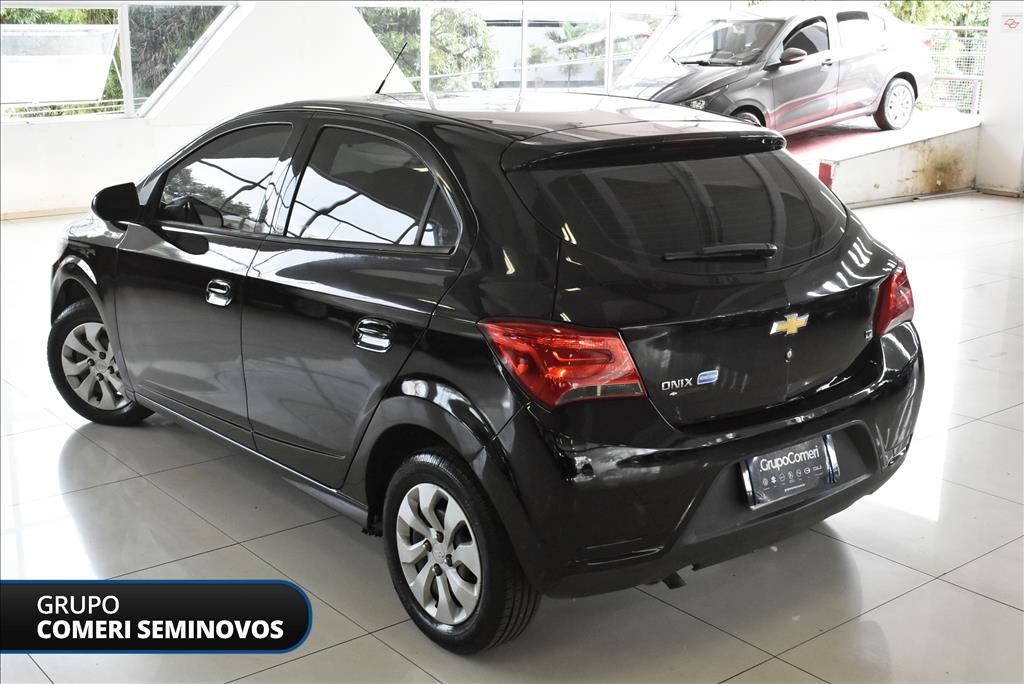 2018 CHEVROLET ONIX 1.0 MPFI LT 8V FLEX 4P MANUAL