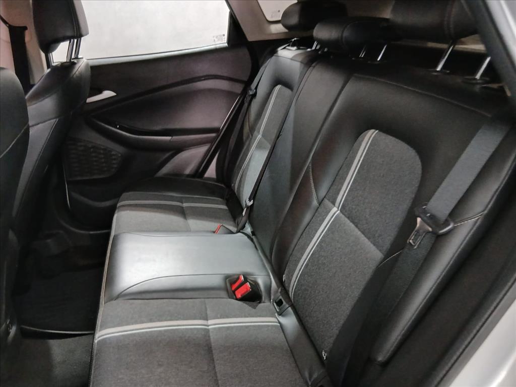 TRACKER 1.0 TURBO FLEX LTZ AUTOMÁTICO9