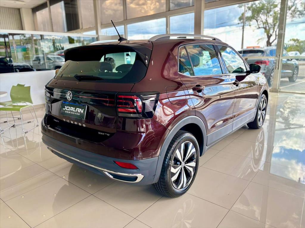 T-CROSS 1.4 250 TSI TOTAL FLEX HIGHLINE AUTOMÁTICO6