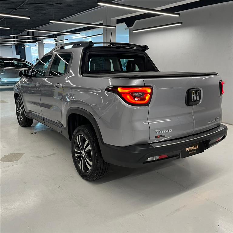 TORO 1.3 TURBO 270 FLEX FREEDOM AT63