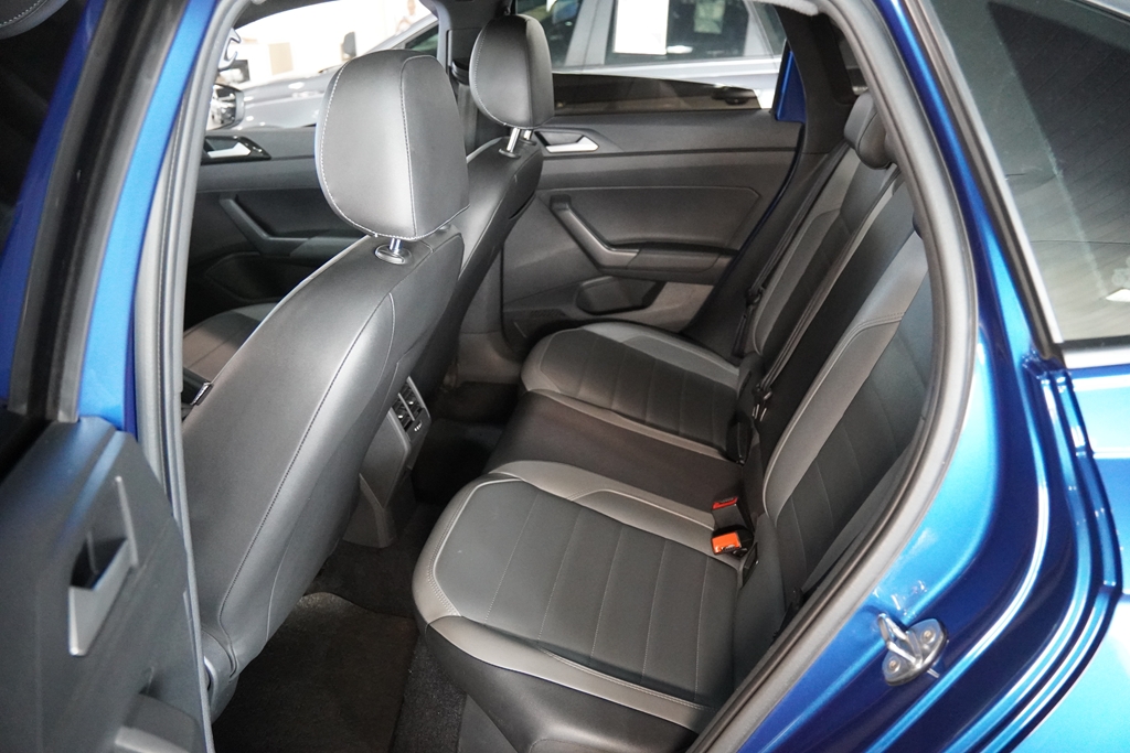 NIVUS 1.0 200 TSI TOTAL FLEX HIGHLINE AUTOMÁTICO9
