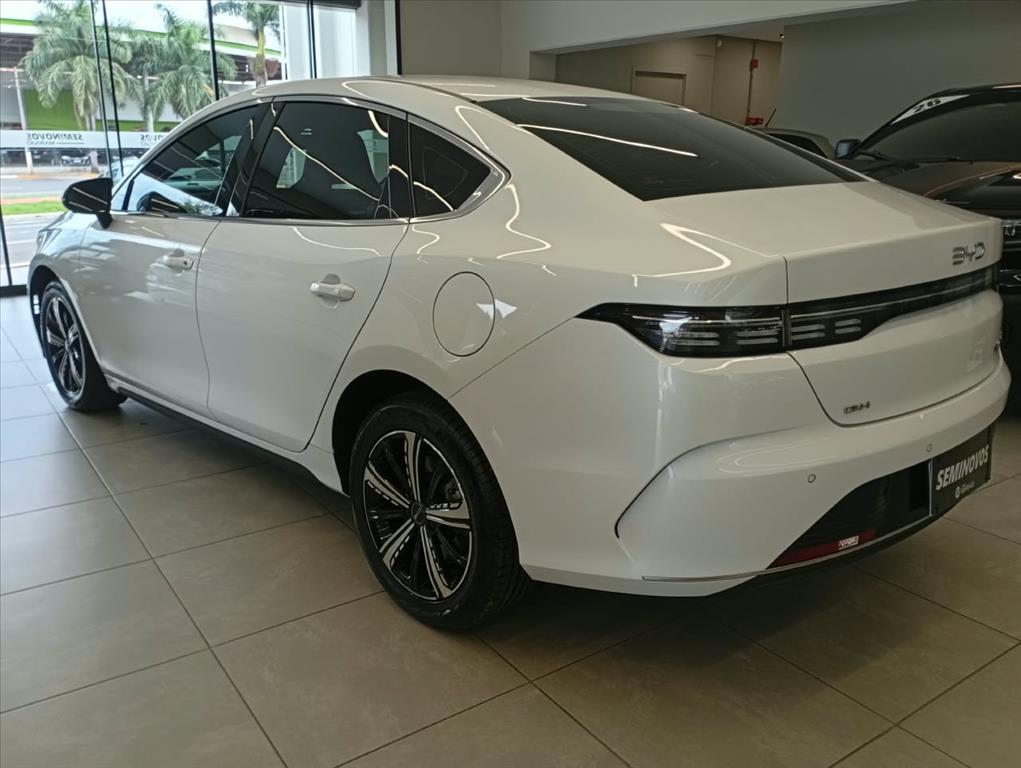 KING 1.5 DM-I PHEV GS AUTOMÁTICO11