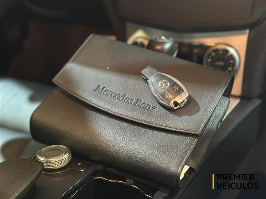 C 200 K 1.8 AVANTGARDE KOMPRESSOR GASOLINA 4P AUTOMÁTICO12