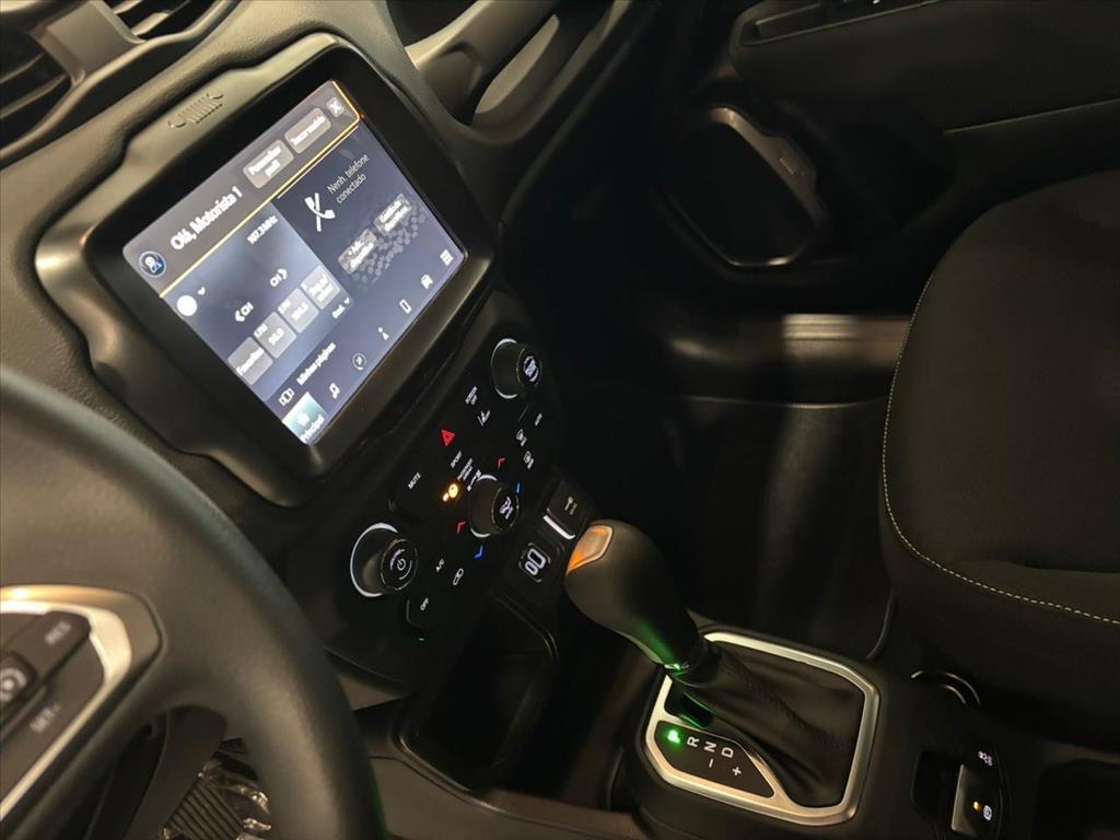 RENEGADE 1.3 T270 TURBO FLEX ALTITUDE AT611