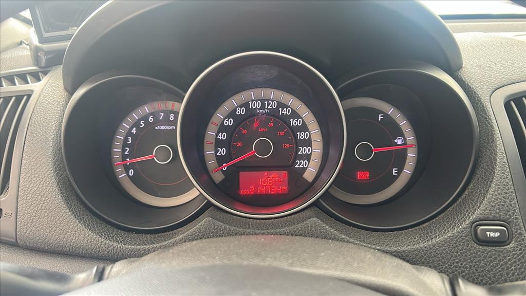 CERATO 1.6 EX3 SEDAN 16V GASOLINA 4P MANUAL13