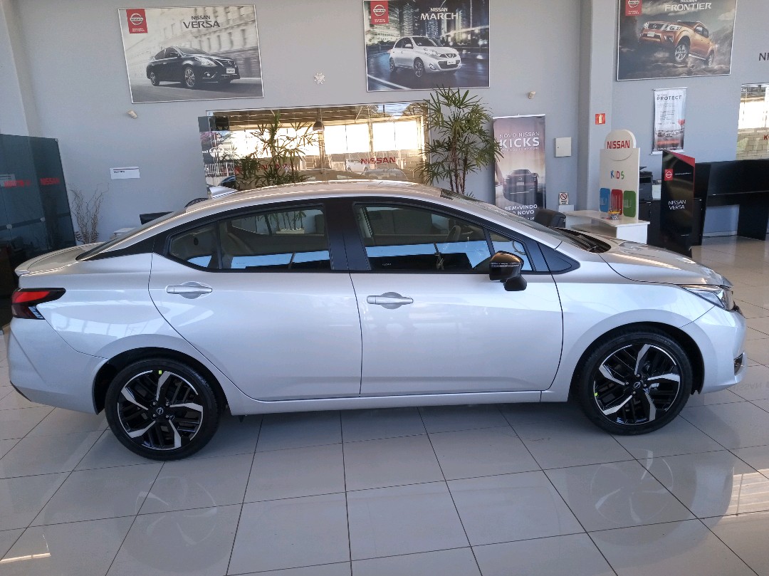 VERSA 1.6 16V FLEX EXCLUSIVE XTRONIC3