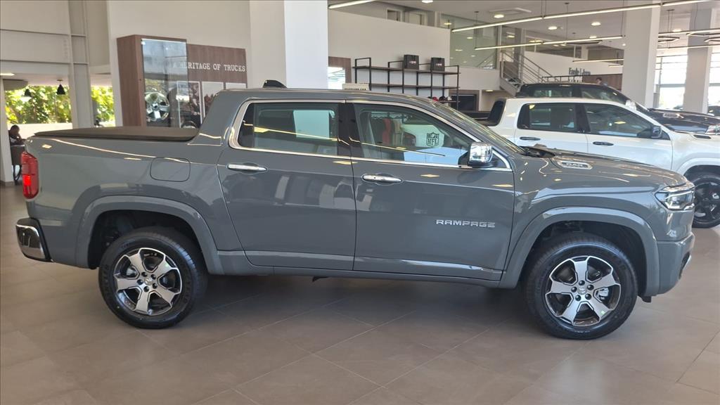RAMPAGE 2.2 TURBO DIESEL LARAMIE 4X4 AUTOMÁTICO2