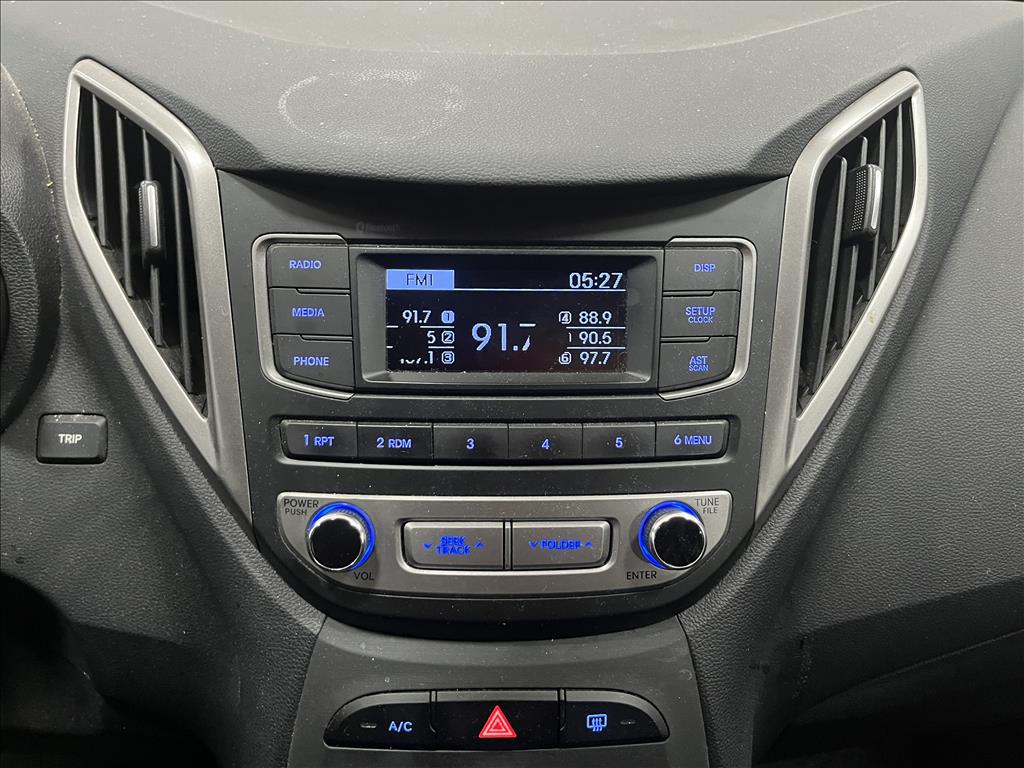 HB20 1.6 COMFORT PLUS 16V FLEX 4P MANUAL17
