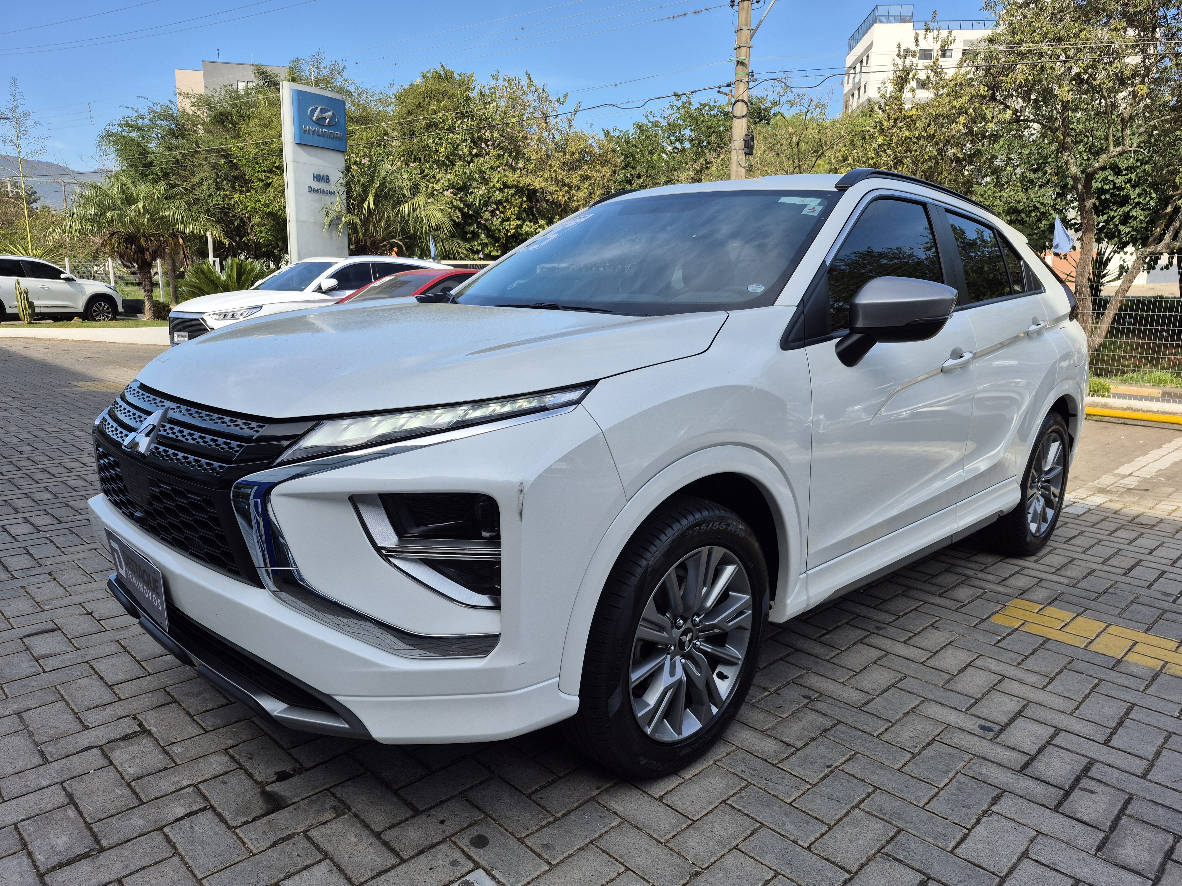 MITSUBISHI ECLIPSE CROSS