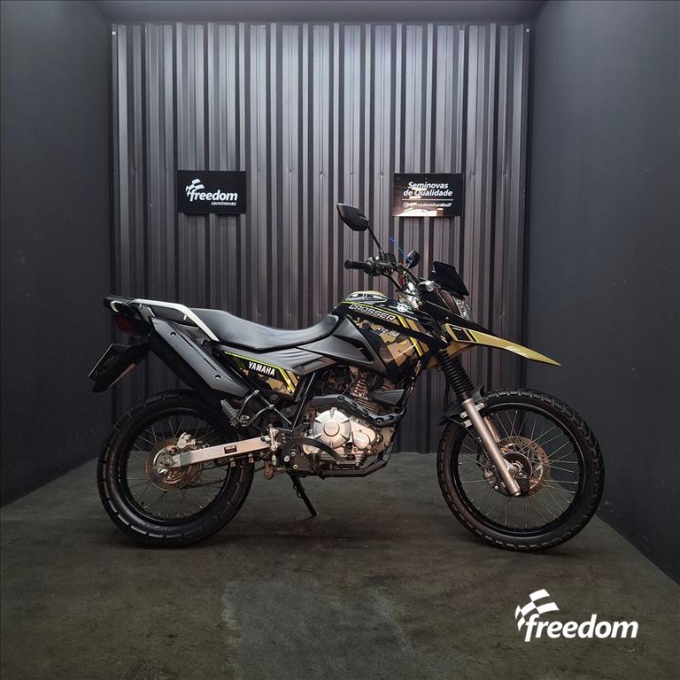 Moto YAMAHA do modelo XTZ 150 CROSSER Z 2021/2022