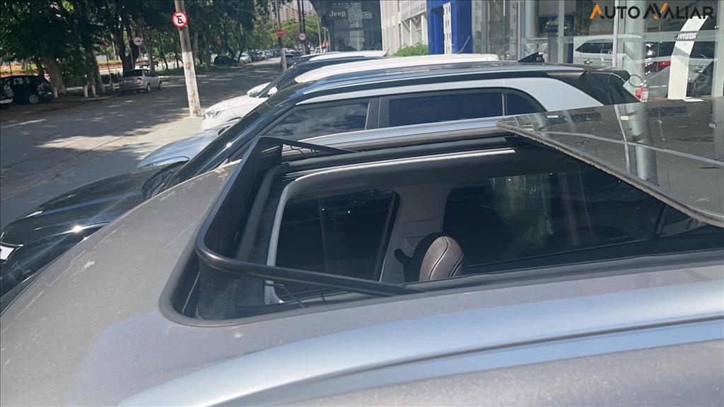 Hyundai-CRETA-1.0 TGDI FLEX PLATINUM AUTOMÁTICO