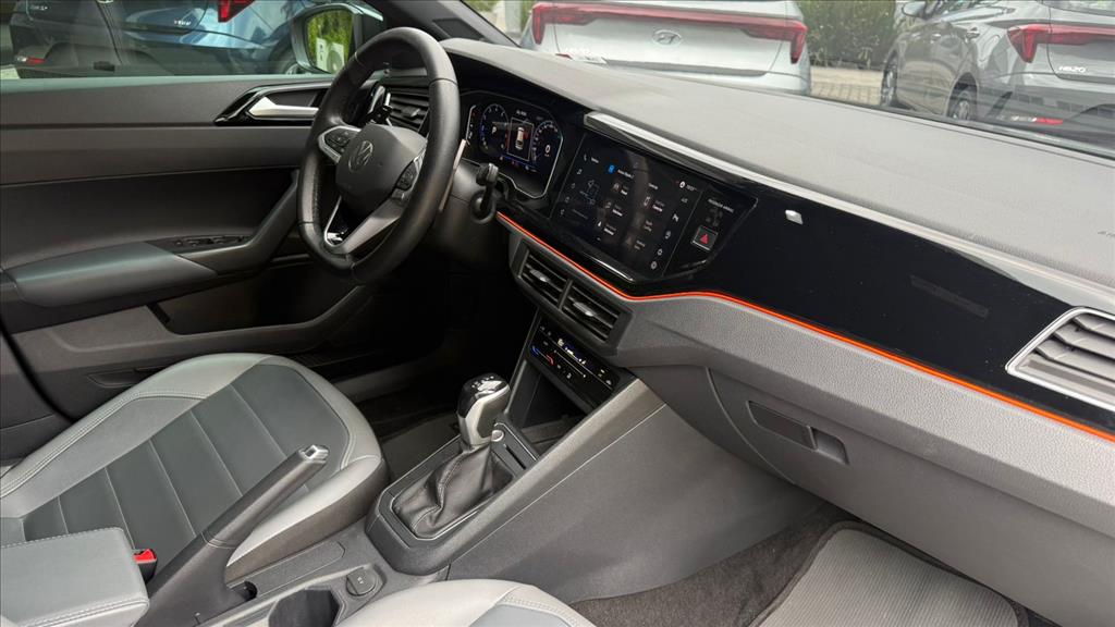 NIVUS 1.0 200 TSI TOTAL FLEX HIGHLINE AUTOMÁTICO9