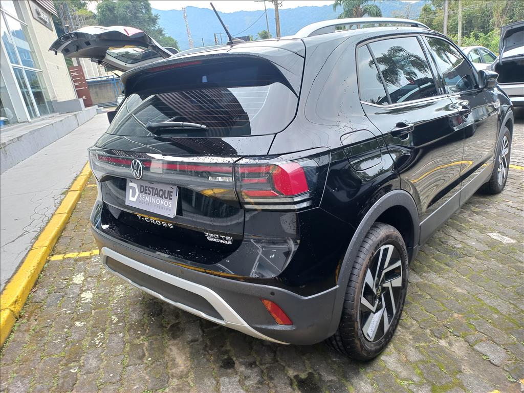 Foto ilustrativa do carro