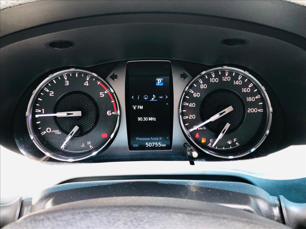 HILUX 2.8 D-4D TURBO DIESEL CD SRX 4X4 AUTOMÁTICO13