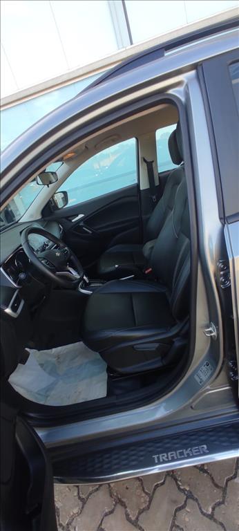 TRACKER 1.0 TURBO FLEX LTZ AUTOMÁTICO13