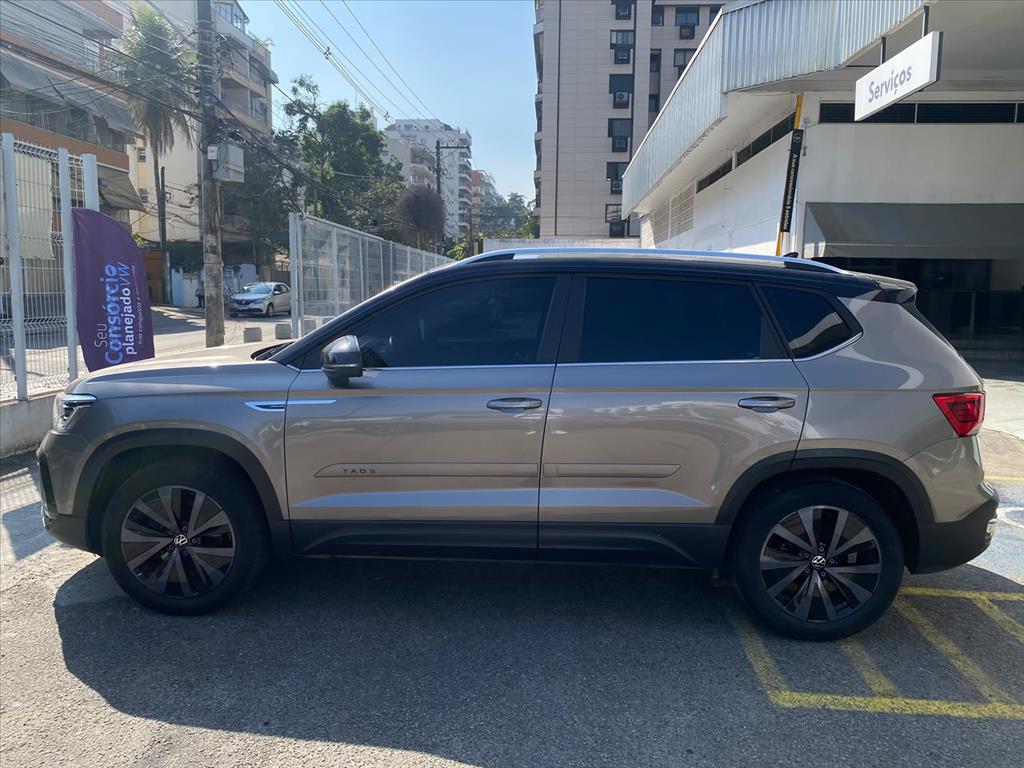 TAOS 1.4 250 TSI TOTAL FLEX COMFORTLINE AUTOMÁTICO4