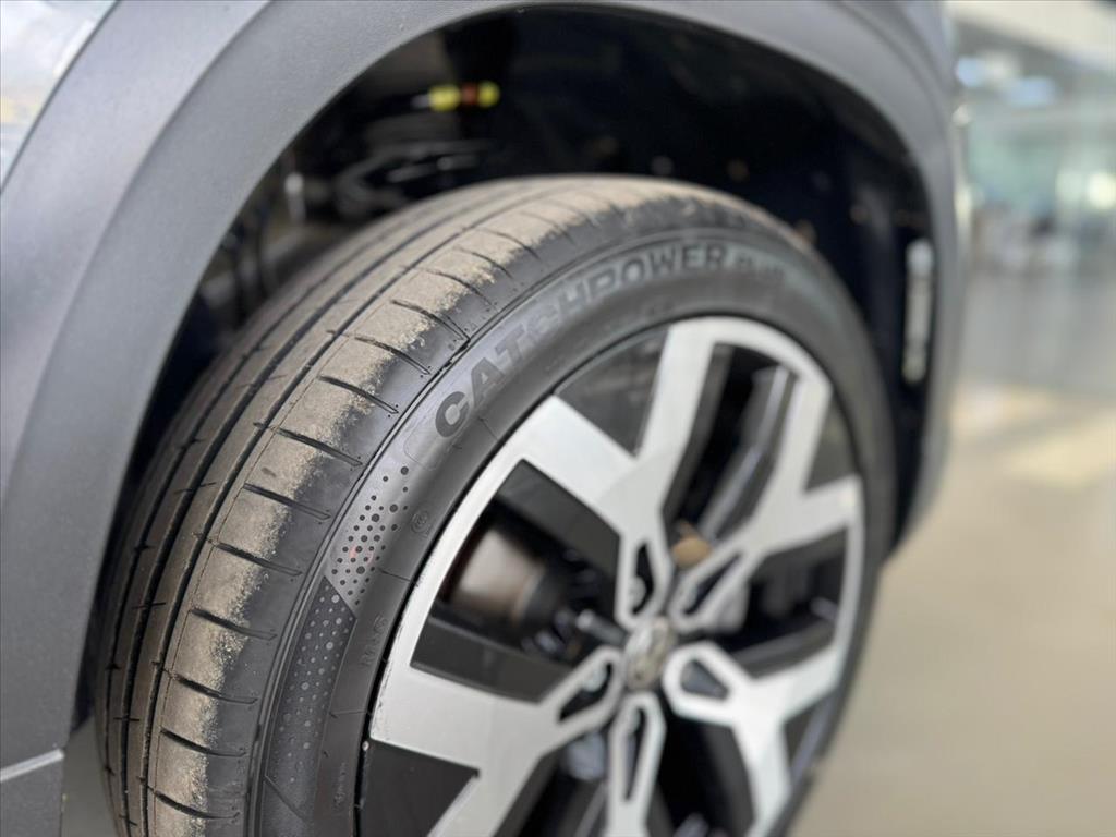 TAOS 1.4 250 TSI TOTAL FLEX HIGHLINE AUTOMÁTICO12