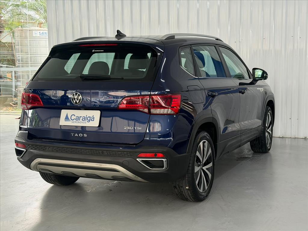 TAOS 1.4 250 TSI TOTAL FLEX HIGHLINE AUTOMÁTICO4