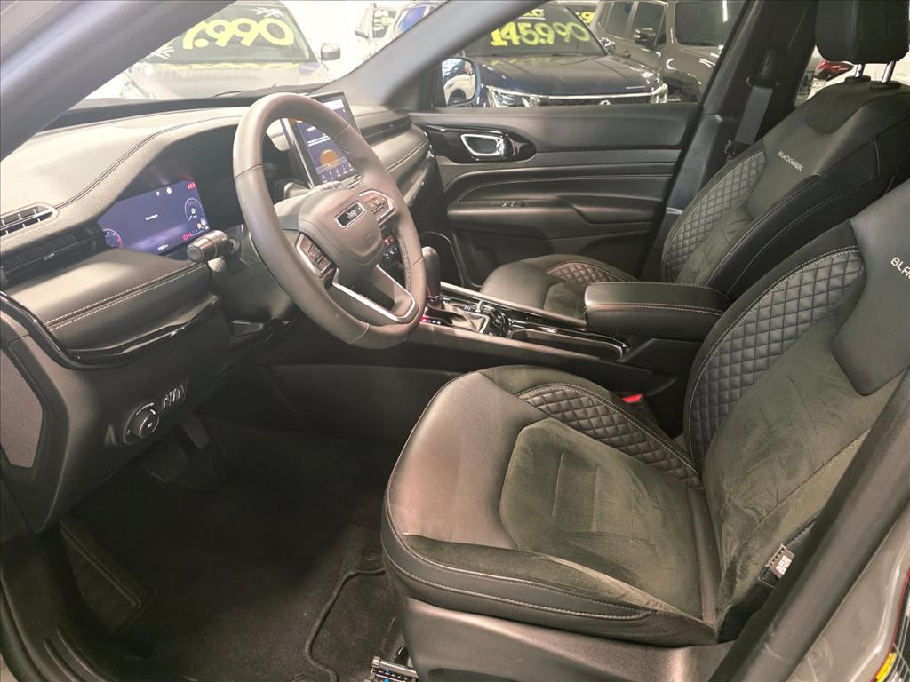 COMPASS 2.0 HURRICANE 4 TURBO GASOLINA BLACKHAWK AT96