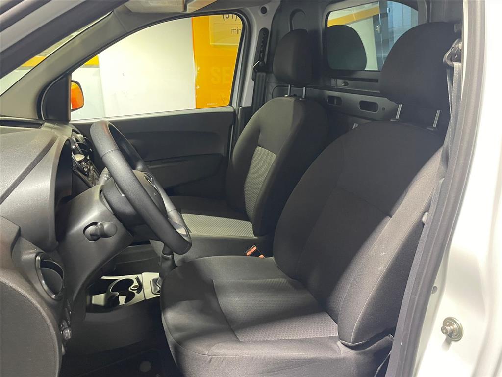 KANGOO 1.6 16V SCE FLEX ADVANCED MANUAL13