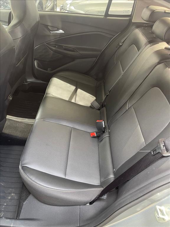 ONIX PLUS 1.0 TURBO FLEX AUTOMÁTICO10