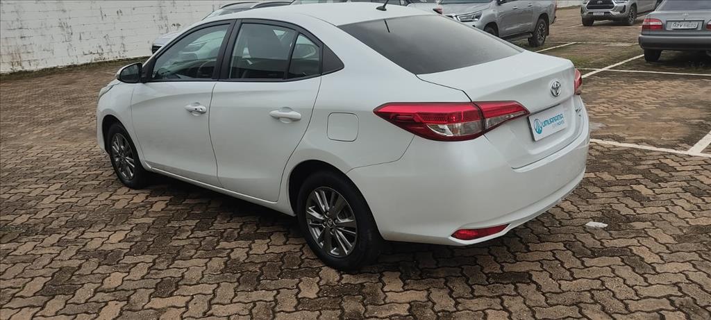 YARIS 1.5 16V FLEX SEDAN XL PLUS CONNECT MULTIDRIVE4