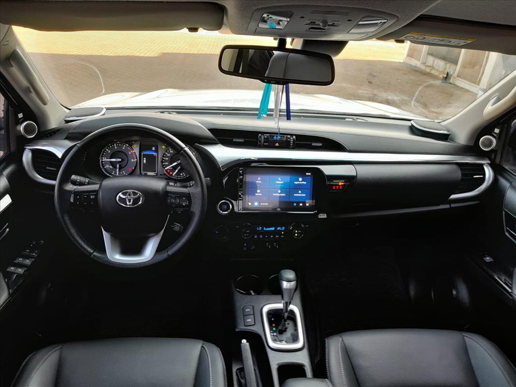 HILUX 2.8 D-4D TURBO DIESEL CD SRX 4X4 AUTOMÁTICO7