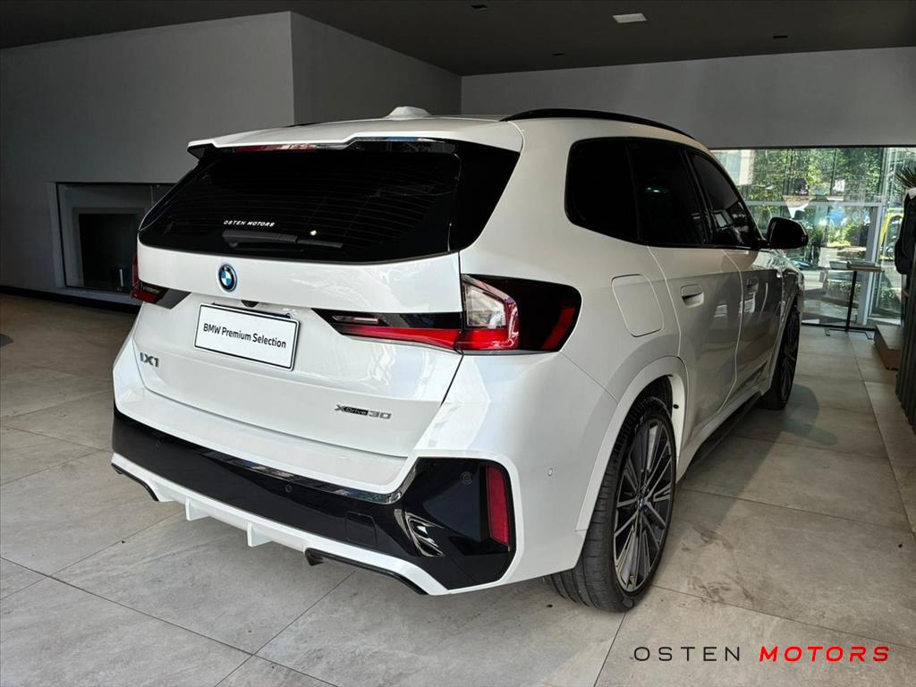 BMW-iX1-ELÉTRICO XDRIVE30 M SPORT