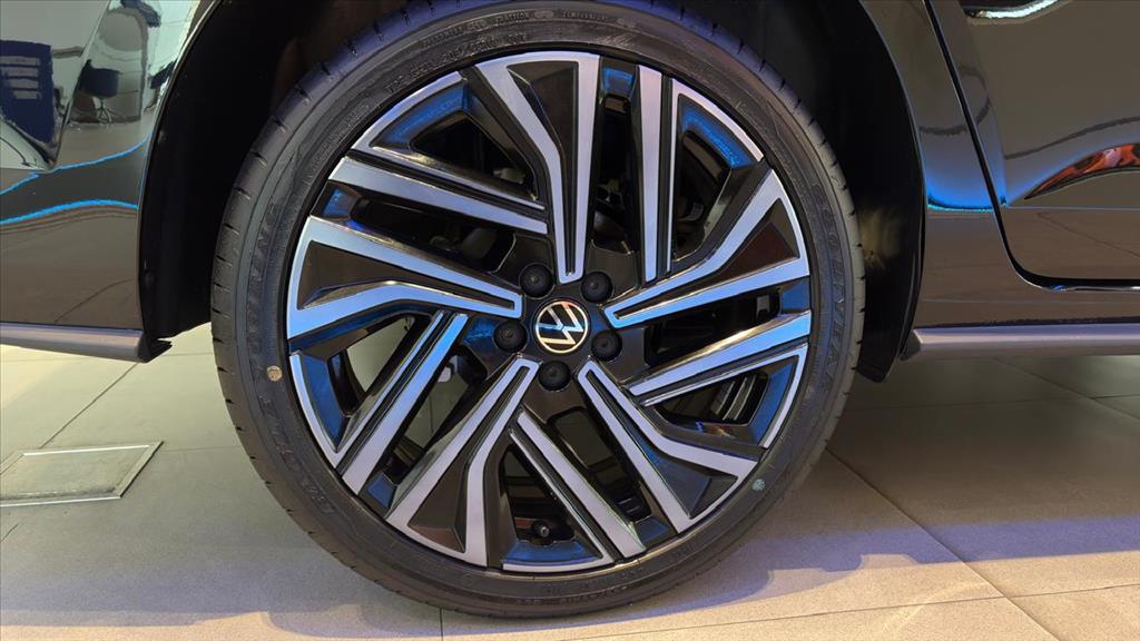 VIRTUS 1.4 250 TSI EXCLUSIVE AUTOMÁTICO9