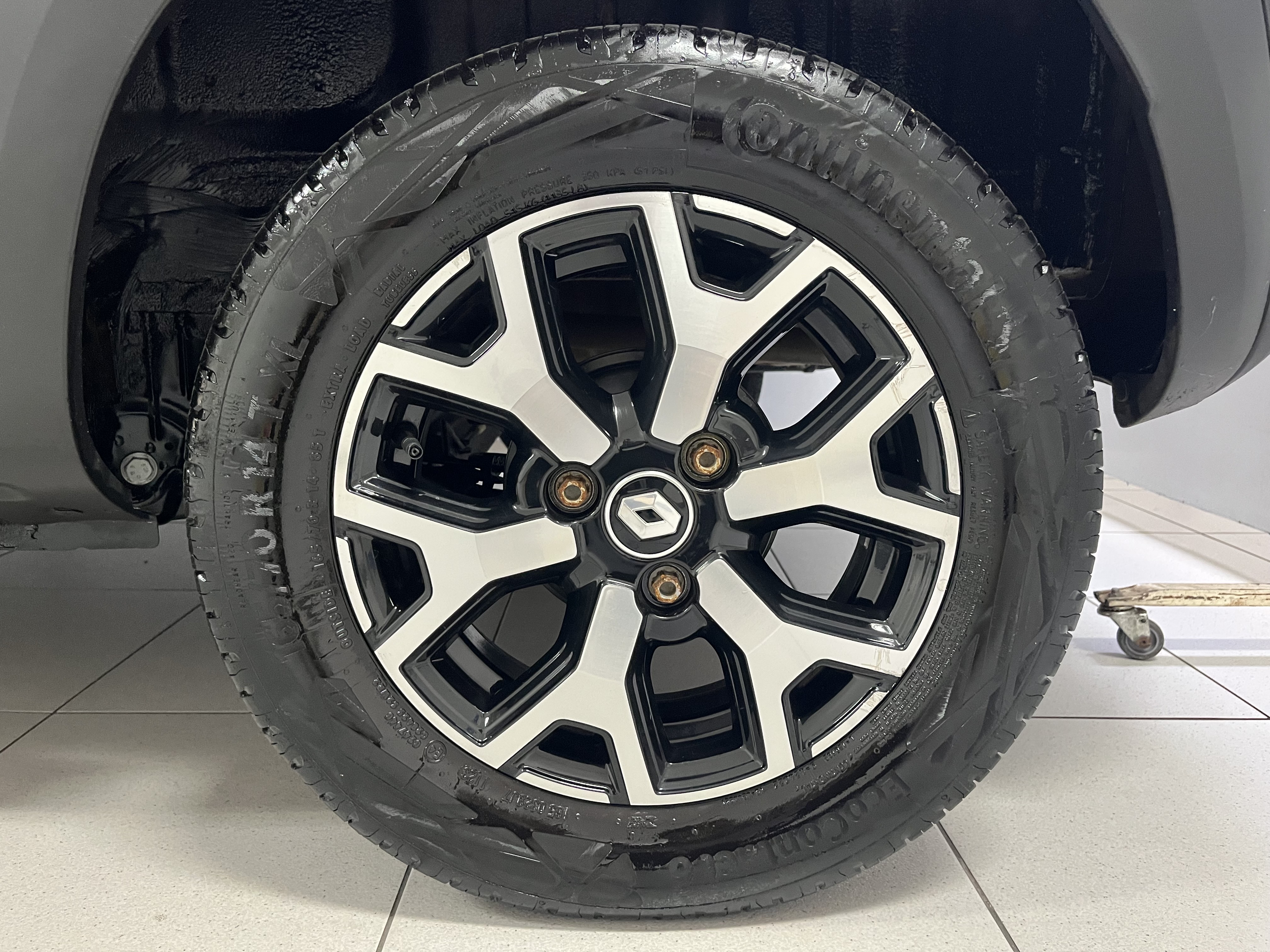 KWID 1.0 12V SCE FLEX OUTSIDER MANUAL10